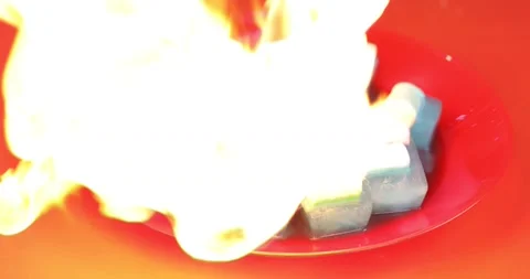 Plate with burning marshmallows. Stock Footage 166554883