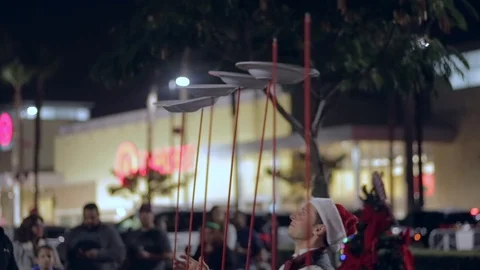 Plate spinning Stock Footage 112214275