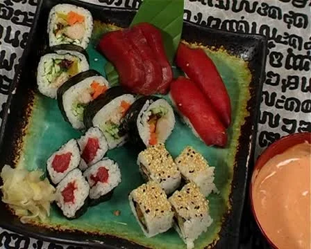 Plate of sushi-pack shot Stock Footage 10684604