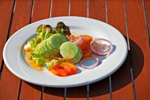 Plate of Vegetable Salad Stock-Fotos
