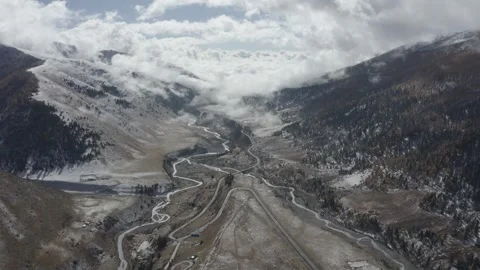 The plateau highway after snowfall Video stock 337985437