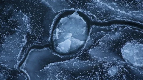 Plates of ice moving Stock Footage 35543018