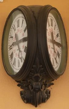 Platform clock Stock Photos