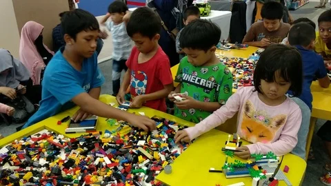 Play Educational Toys Stock-Footage 125193459