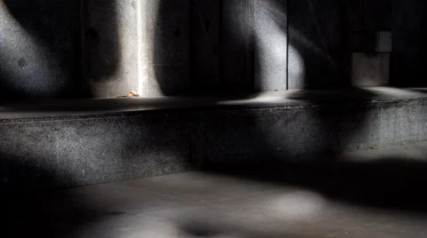 Play of lights and shadows over a wall Video stock 907775