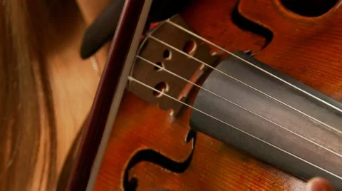To play the violin Video stock 7737457