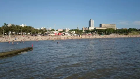 Playa Ramirez in Montevideo, Uruguay. Stock Footage 87720689