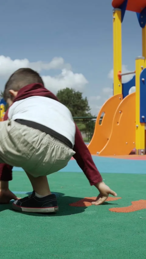 Playground 06 V Видео 221698535