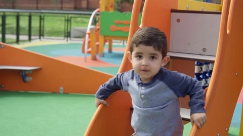 Playground 08 H Видео 221700599