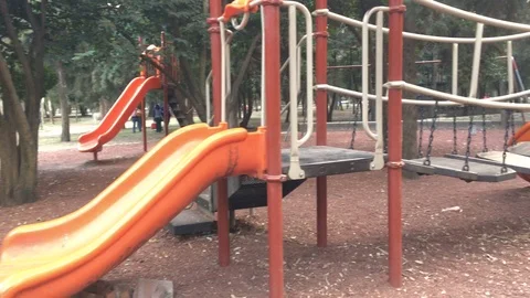 Playground in the park Vídeo Stock 85580586