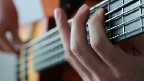 Playing the 5-strings bass Video stock 78832698