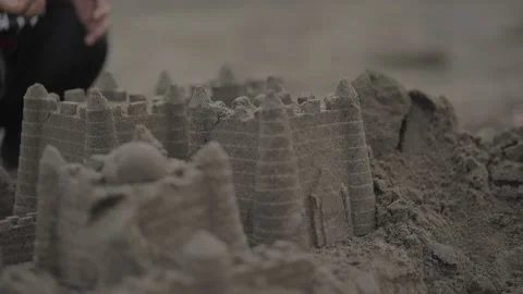 Playing at the beach 스톡 동영상 244353595