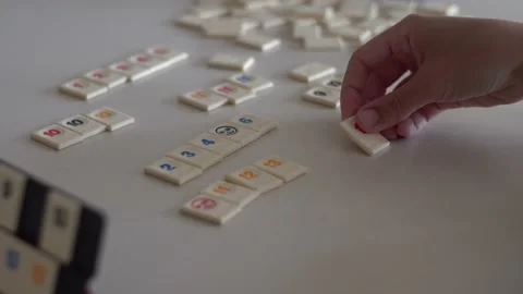 Playing board game at home 스톡 동영상 133569609