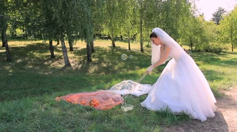 Playing With Bubbles Video stock 52689550