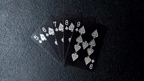 Playing cards and chips on a table, a gambling game of poker. Cards and chips Vidéo 331950582