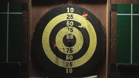 Playing Darts Vidéo 1917122