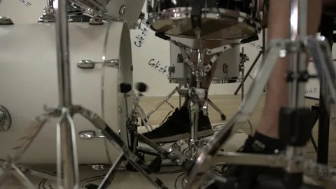 Playing drums at a concert 库存影片 197421830