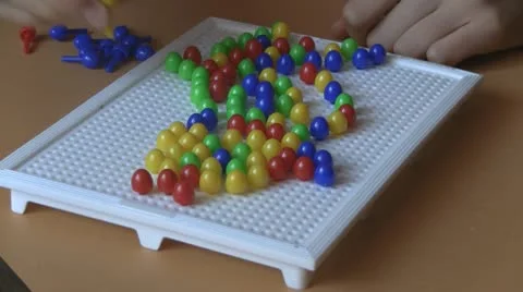 Playing with mosaics 動画素材 10768359