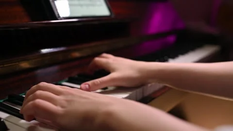 Playing a musical instrument. 스톡 동영상 262970056