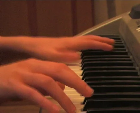 Playing piano Video stock 88017