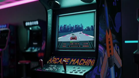 Playing the racing simulator challenge on the retro arcade gaming machine Stock-Footage 312002827