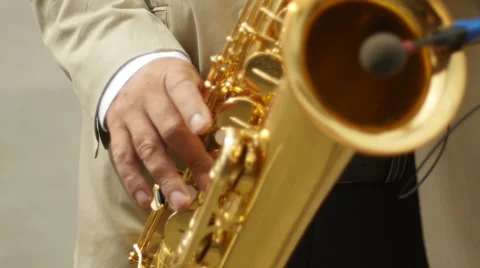 Playing saxophone sunlight Видео 60937670