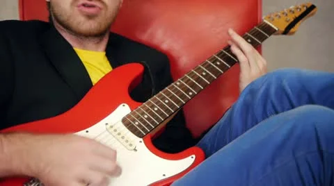 Playing song Stock-Footage 12367144