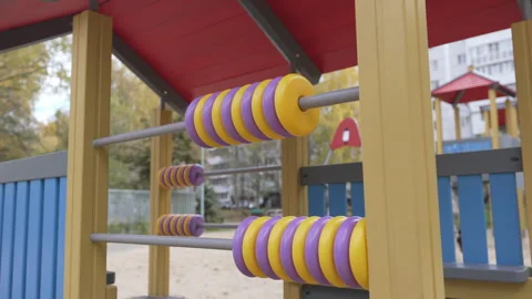 Playset with interactive pieces to enhance motor skills Видео 308961126