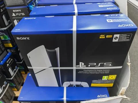 PlayStation 5 Digital Edition Console Available in Retail Stock Photos