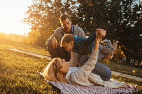 Playtime with son Foto stock