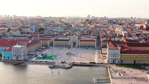Plaza do Comércio and Tagus River in Lisbon, Portugal, at sunset. Golden hour. Stock Footage 262350403