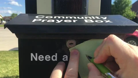 Please Pray for Me Written at Community Prayer Box 스톡 동영상 117139049