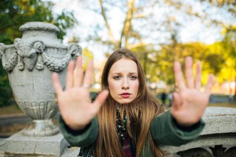 Please stop Stock Photos