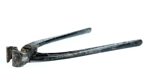 Pliers for cuting 動画素材 86532104