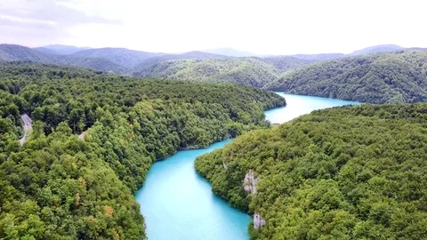 Plitvice Lakes National Park (best view from drone) - clip 3 Video stock 112998053
