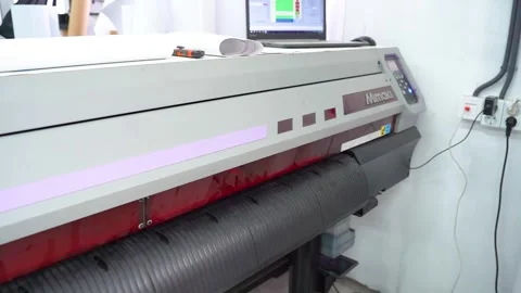 Plotter printing. Plotter prints image on arakal. Stock Footage 288218302
