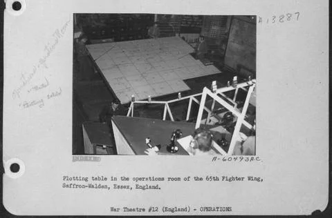 Plotting Table In The Operations Room Of The 65Th Fighter Wing, Saffron-Wa... Foto stock