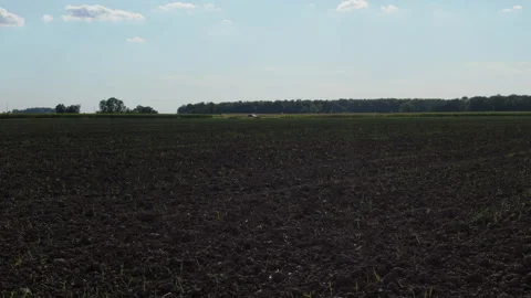 Plowed Field Flyover 動画素材 289784010