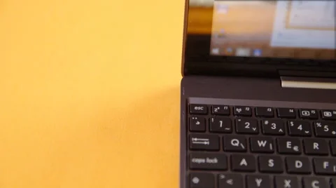 Plug-in USB device to computer closeup 4K Stock-Footage 59833921