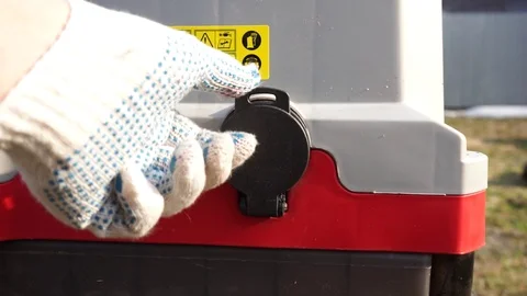 Plugging in/out high voltage cable Video stock 89000669