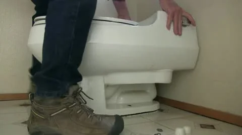 Plumber, toilet Stock Footage
