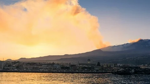 Plume of volcanic ash during the eruption of volcano Stock Footage 100646829