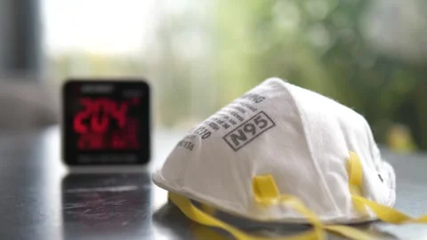 PM2.5 Dust Measuring Device: Danger Alert Notifications Stock Footage 268944613