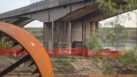 Po bridge 2 動画素材 107685890