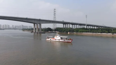 Point of interest in tow on a river. Stock Footage 117890935