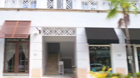 Point of view car driving at Florida Naples fifth 5th South avenue shopping mall Vidéo 218274353