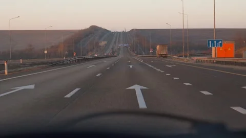 Point of view driving on a russian highway at dawn Vidéo 335206815