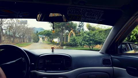 Point of view of taxi driver picking up passenger on the street Stock-Footage 233548102