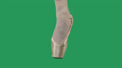Pointe shoes professional ballet shoes on green screen. Ballerina legs dance. Stock Footage 152305806