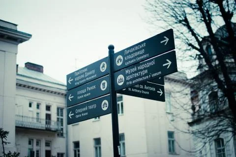 Pointer showing the location of local landmarks in Lviv, Ukraine.  Foto stock
